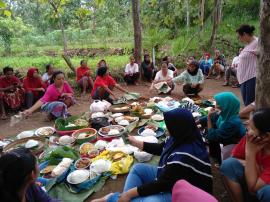 Upacara Adat Bersih Sumur Di Dusun Wonotoro 