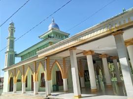 Sinergi Lintas Generasi: Masjid Barokah Kerdon Salurkan 930 Kg Zakat Fitrah Secara Door-to-Door